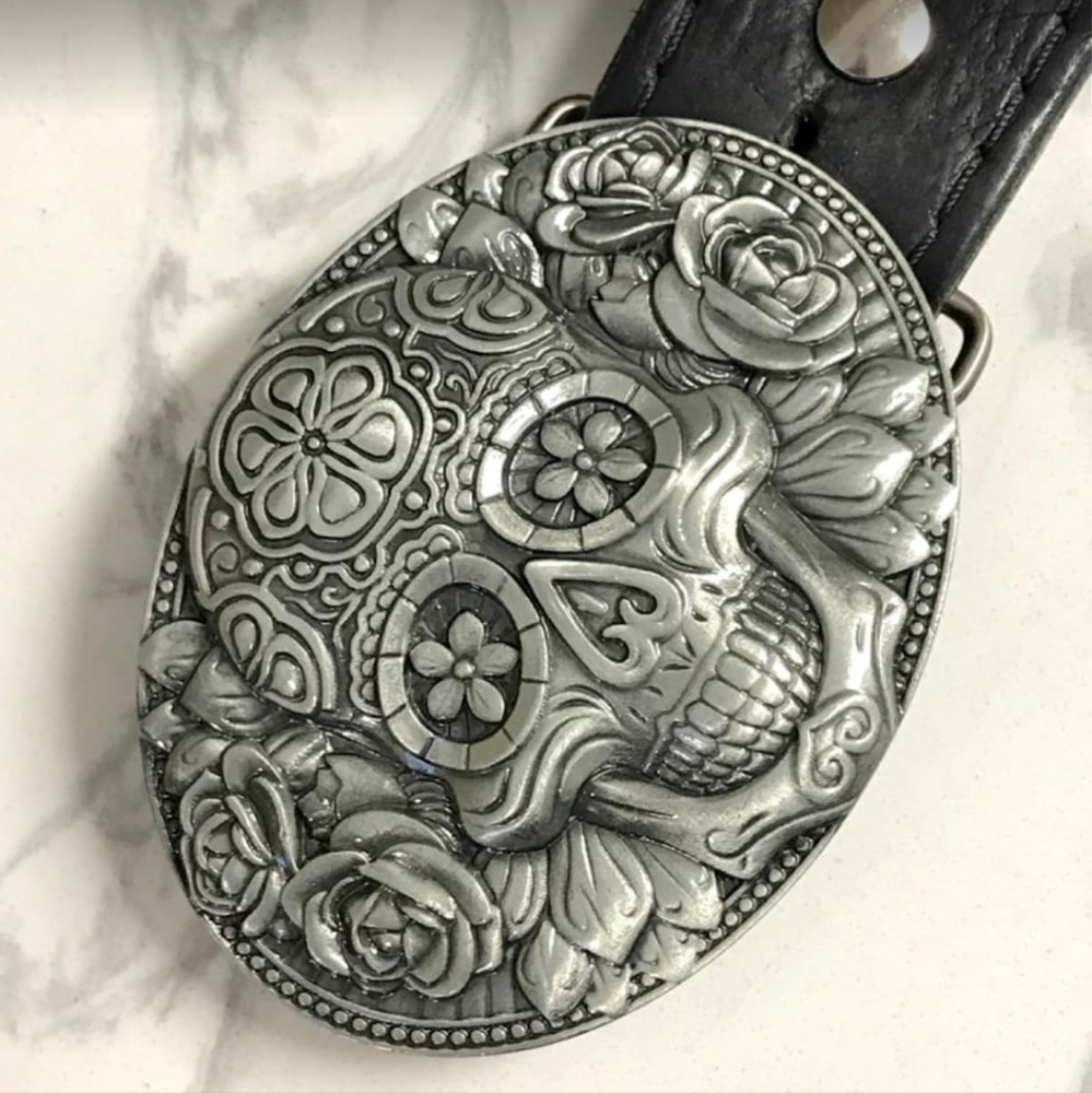 New Sugar skull Dia los Muertos skull belt buckle
